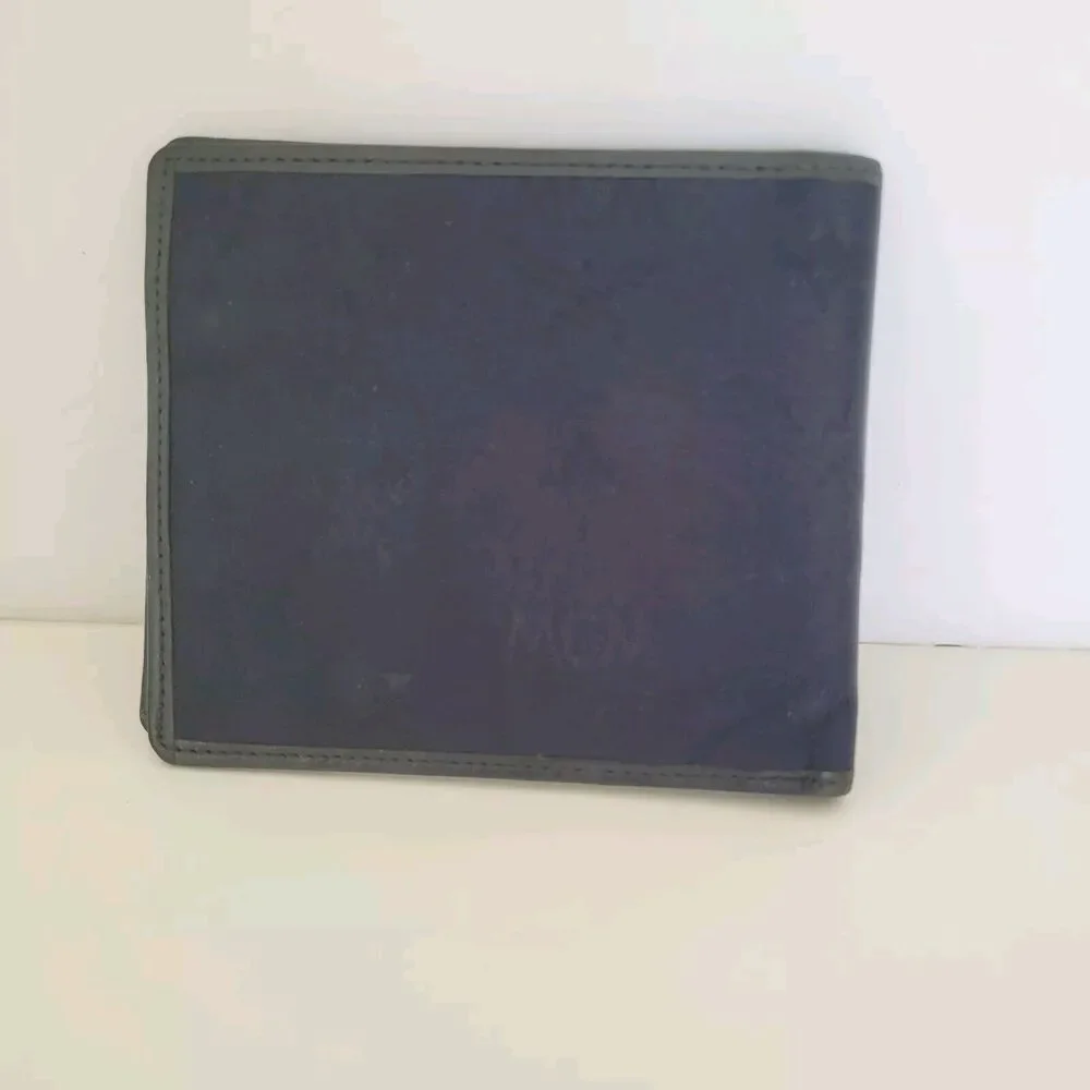 MCM Vintage Men's Wallet Card Case Leather Designer Bifold‎ Signature Navy Blue